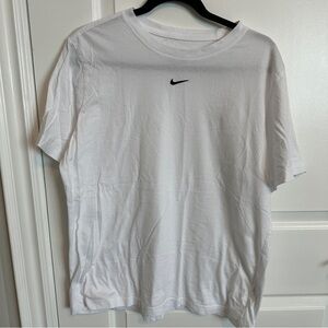 NIKE White Oversized Tshirt